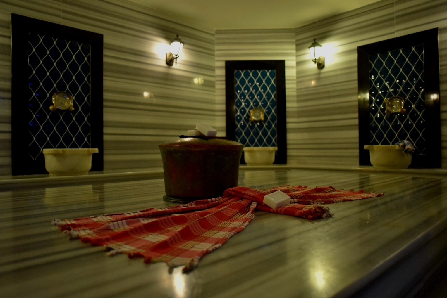 Salus Spa kese uygulaması