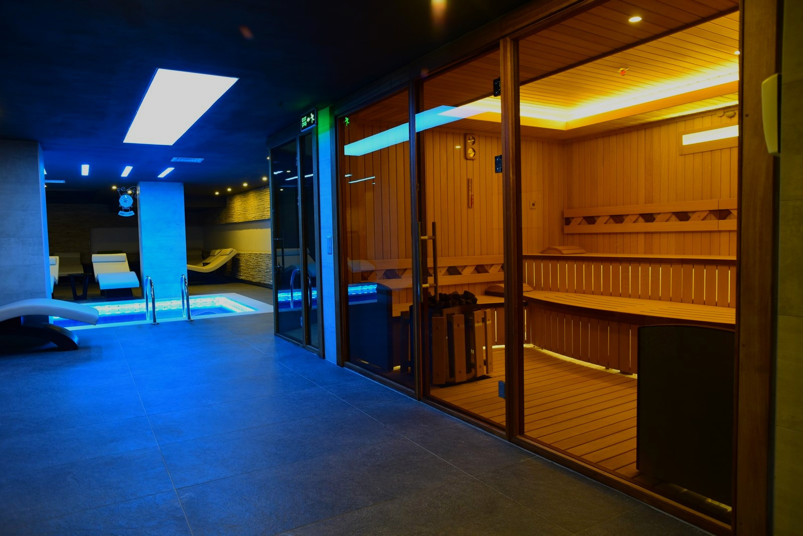 Salus Spa kadın ve erkek katları